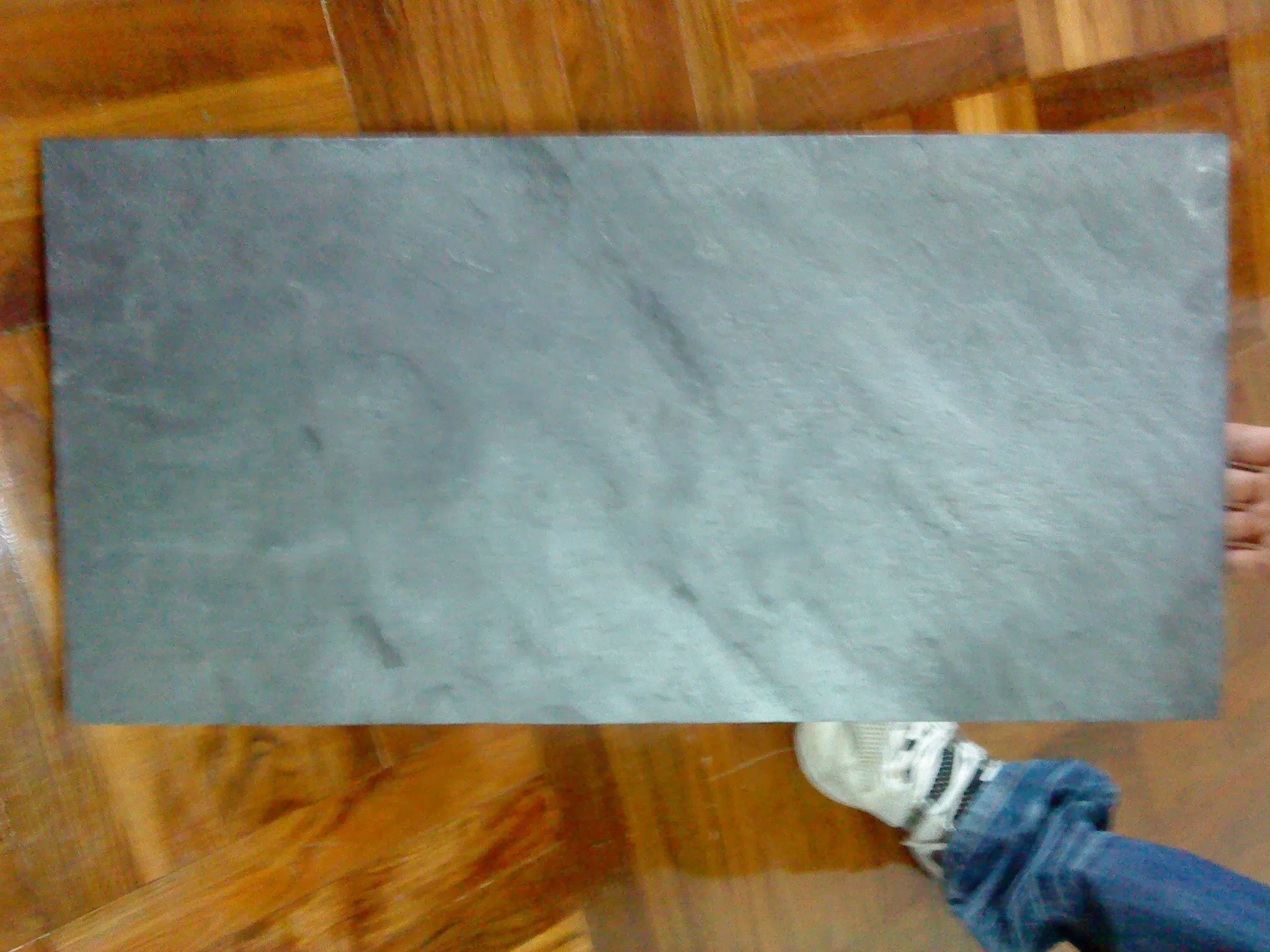 Customized Building Material Black/Dark Grey Natural Slate Stone Roof Tiles/Sheet