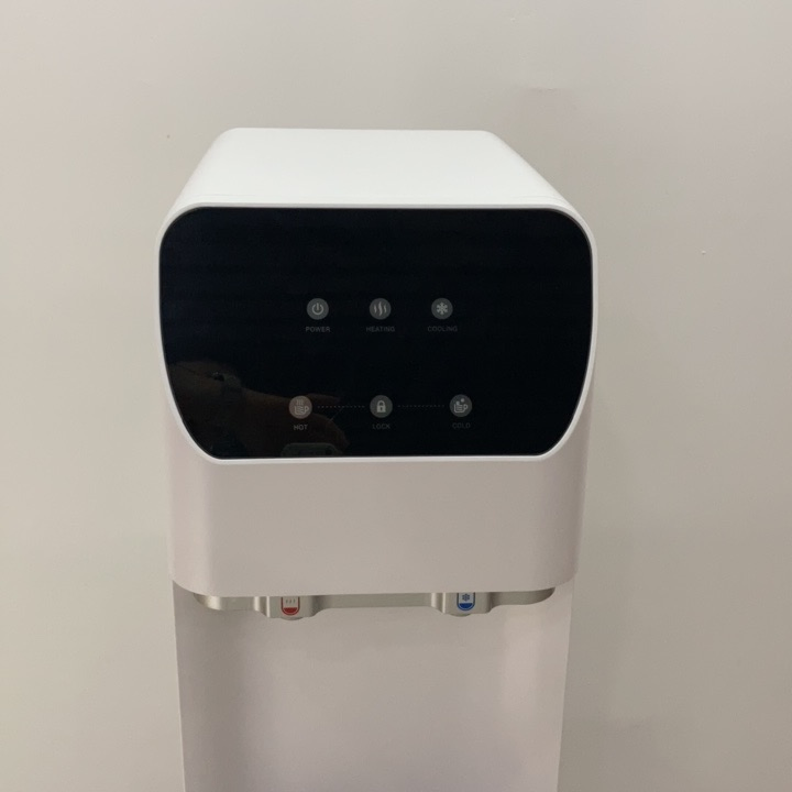 Очиститель воды с нагревом и охлаждением, 5-ступенчатая система