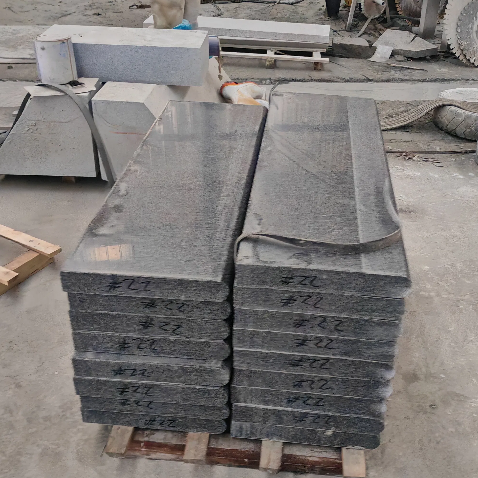 G633 Grey Granite Floor Tile and Wall Tile for Contemporary Home Styles