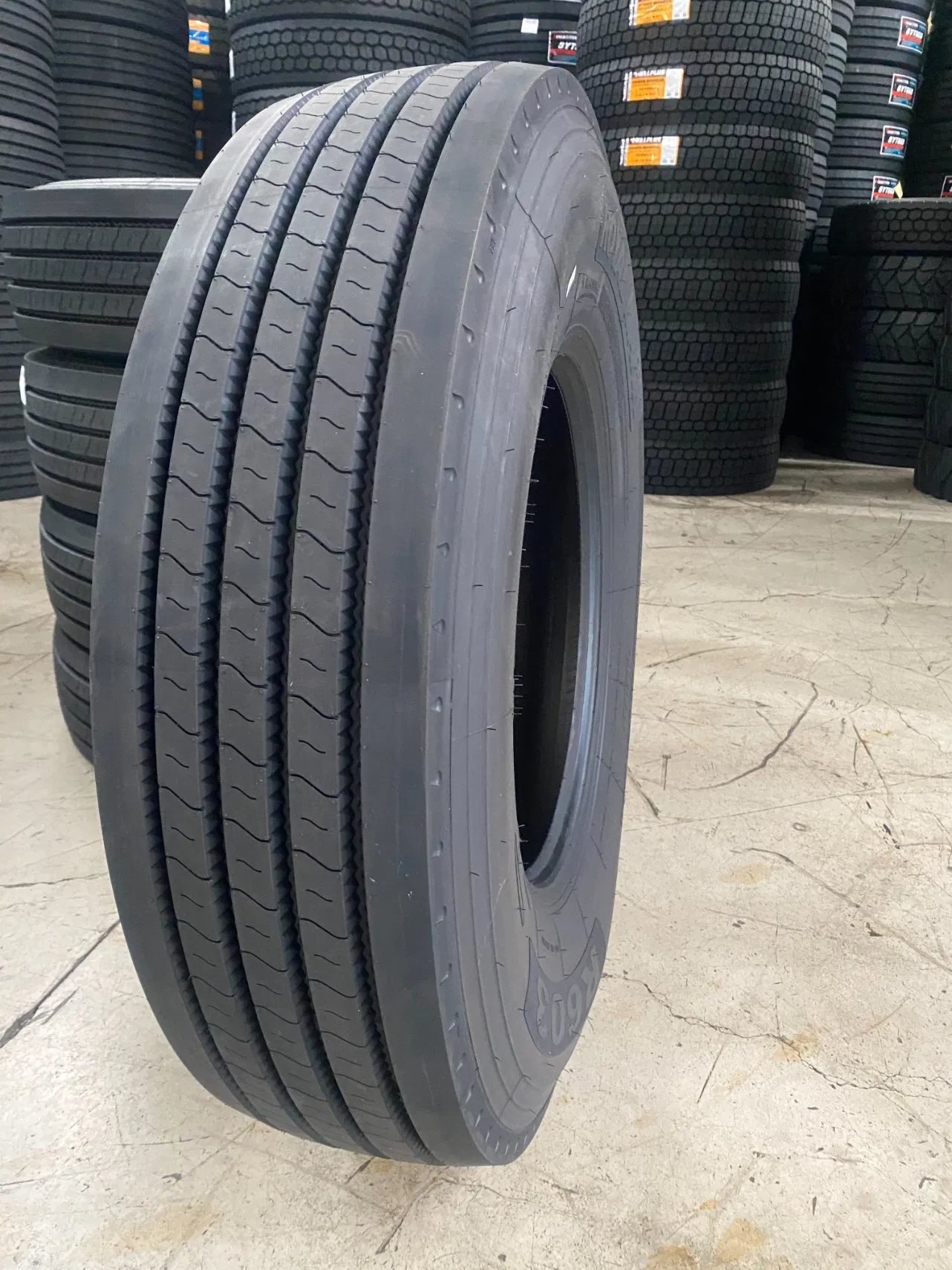 12R22.5 602 New Heavy Duty Tubeless Radial Truck Tire