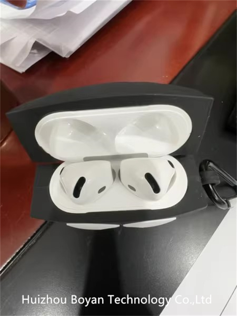 Беспроводные наушники с шумоподавлением и Siri