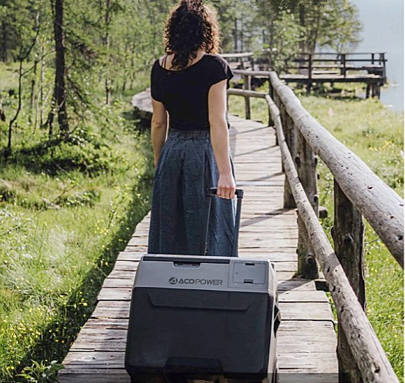 30L/40L/50L Portable Solar Fridge Freezer with APP Control Can Offer -4º F/-20º C for Car for Camping