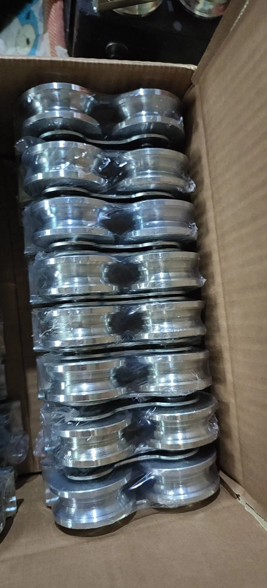 Groove Wheels with Bearings Color Zinc Track Wheel 50mm 60mm Diameter Sliding Gate Roller