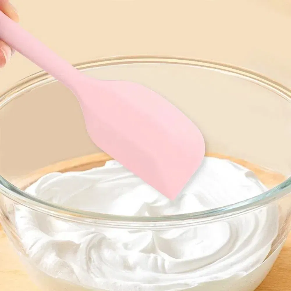 Wholesale SGS Food Grade Cream Kitchen Appliance Tool Silicone Spatula