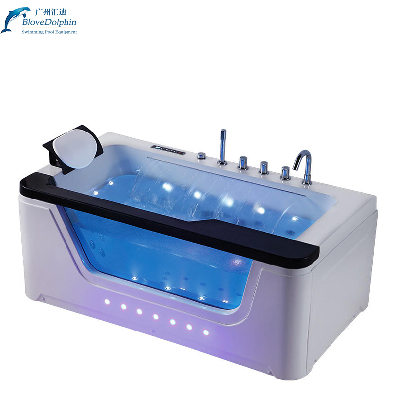 Угловая акриловая ванна с гидромассажем