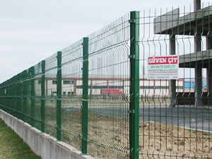 PVC Coated Defensive Wire Mesh Fence