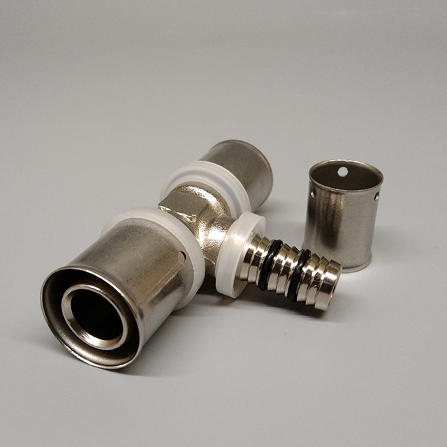 BS Standard Brass Pipe Fittings Reducing Forged Tee Center Female Thread