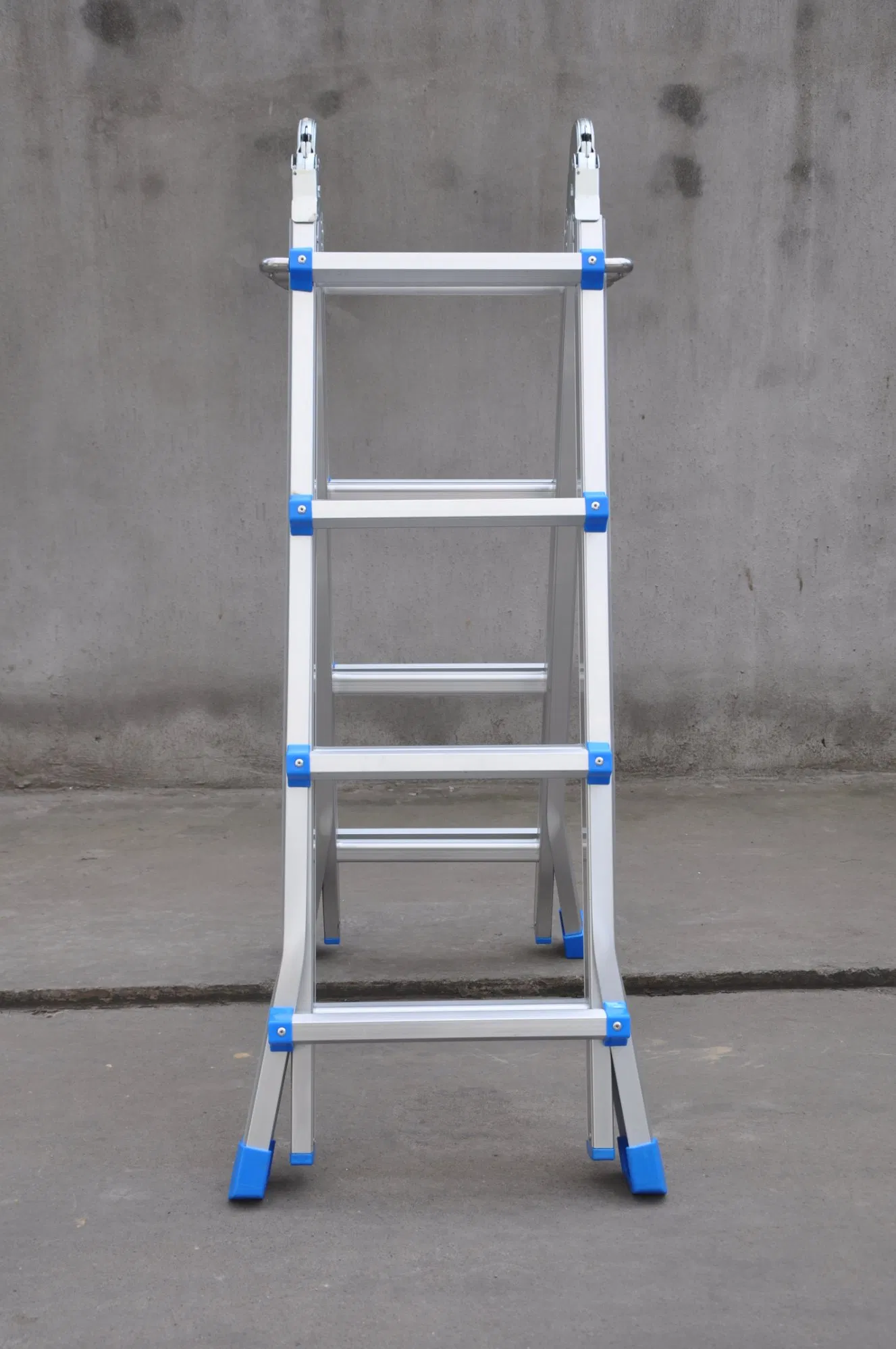 Little Giant Lightweight Aluminum Multipurpose Ladder for Home and Outdoor