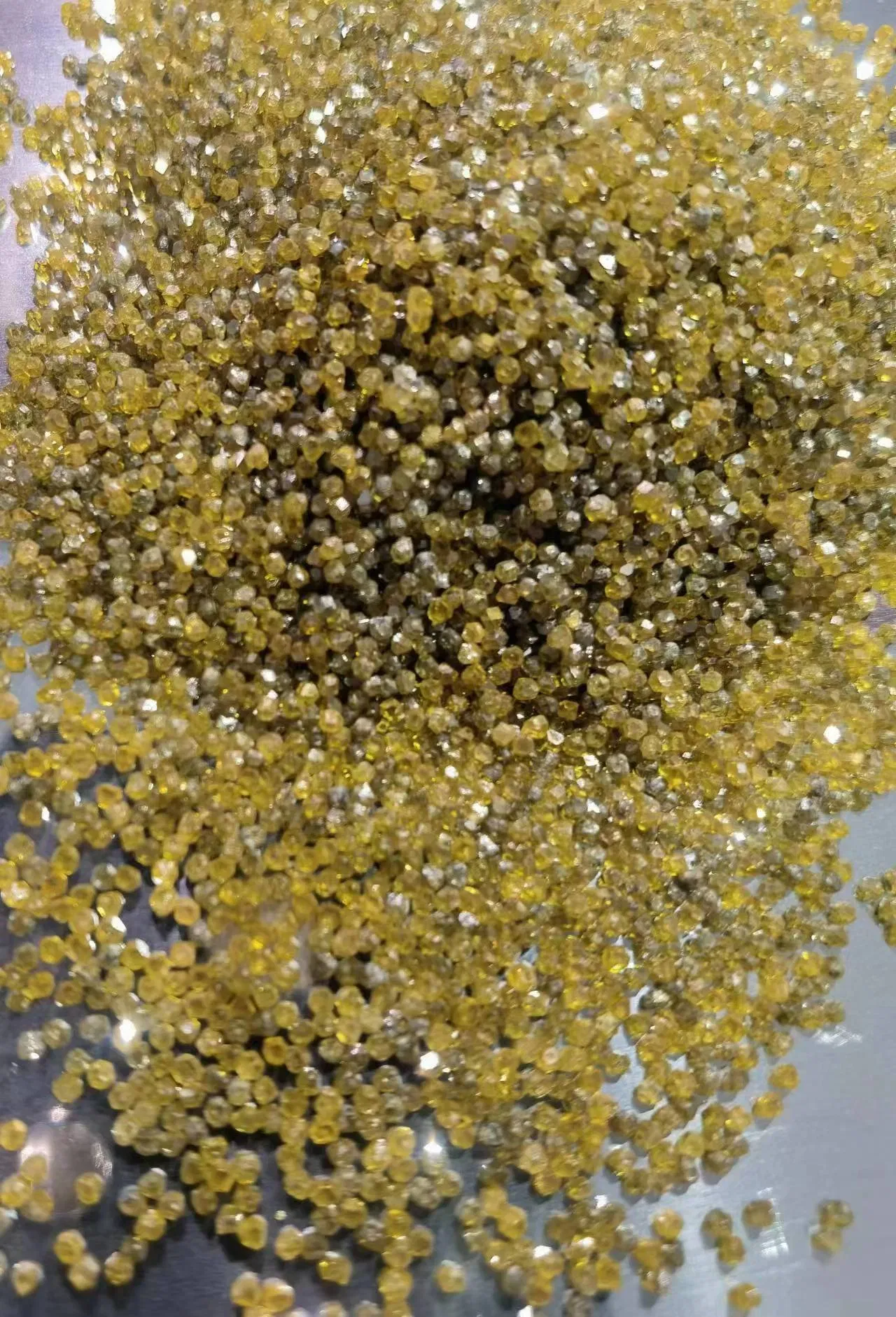 Mcd Diamond Manufacturer High Strength Industrial Mono Crystal Diamond