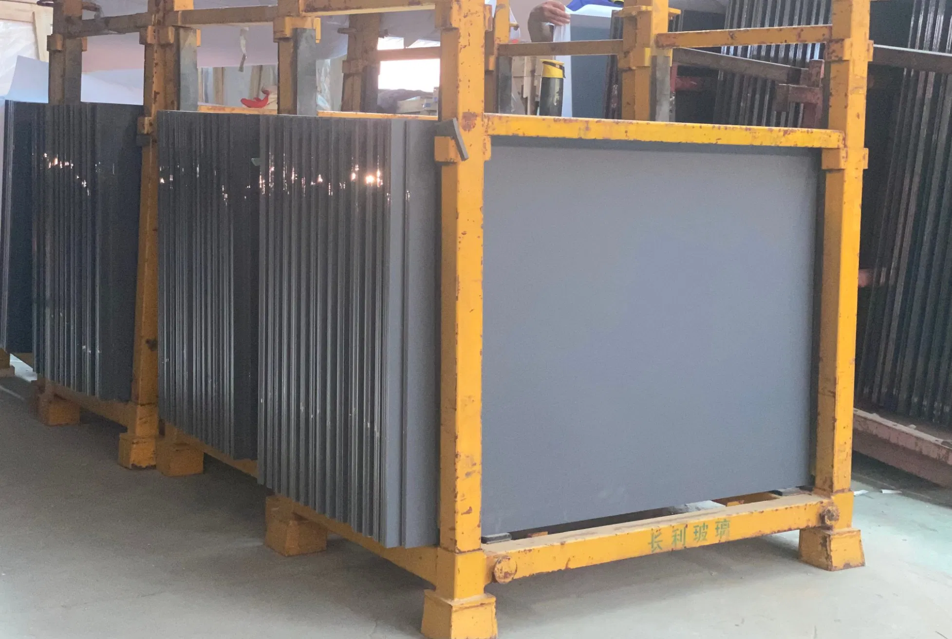 1.8mm 2mm Aluminum Mirror Glass Makeup Mirror Glass Full-Length Mirror Glass