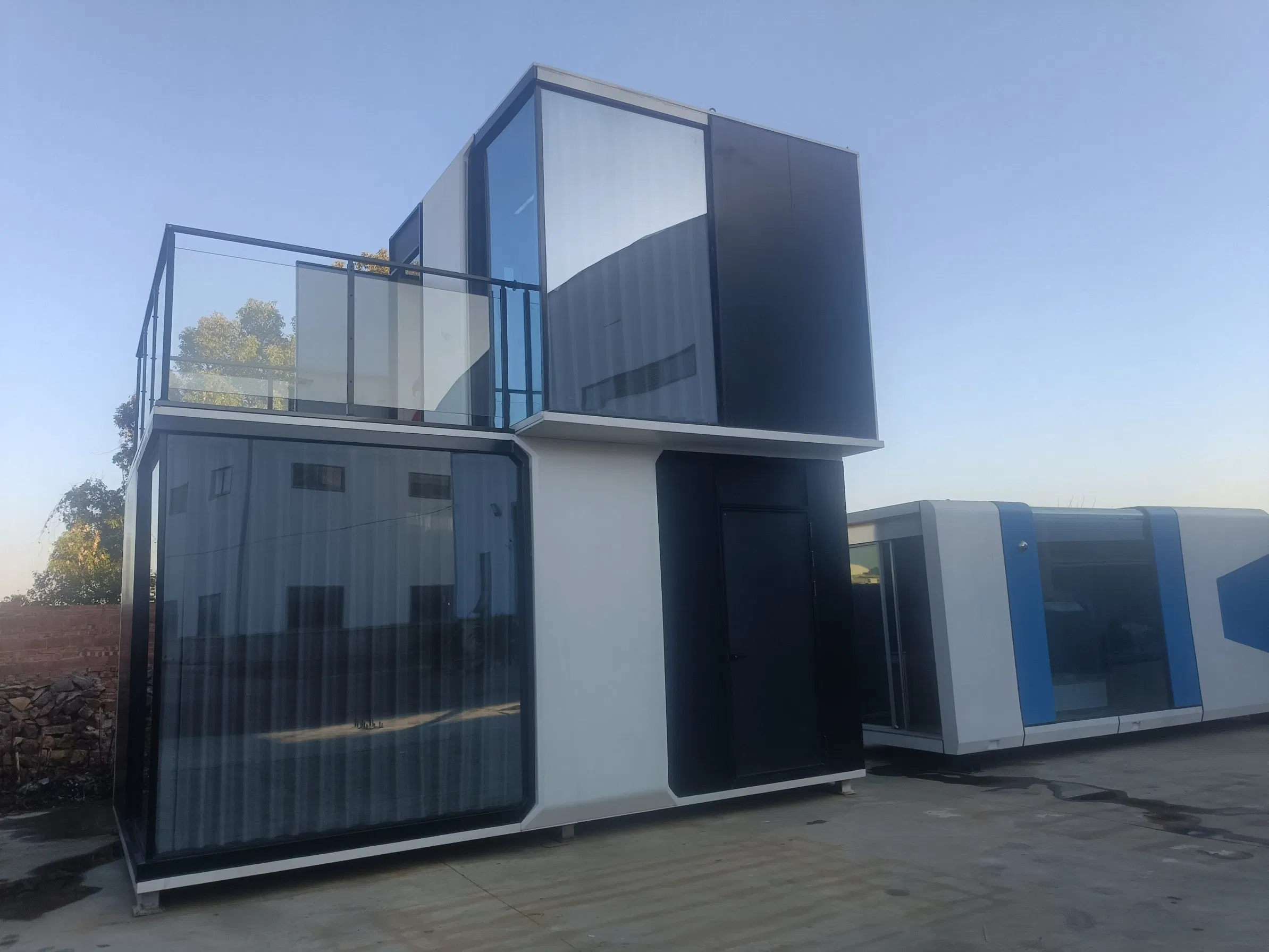 OEM Custom Double Storey Prefab Prefabricated Outdoor Smart House Pod Cabin Capsule with Complete Facilities