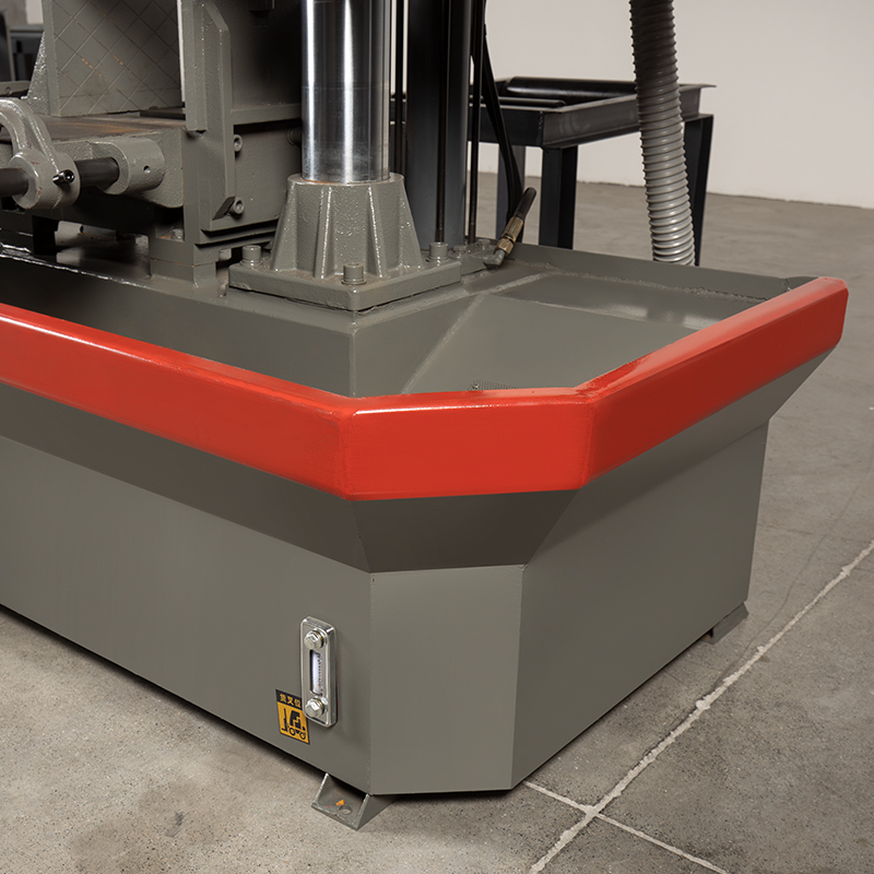 Ленточная пила по металлу горизонтальная