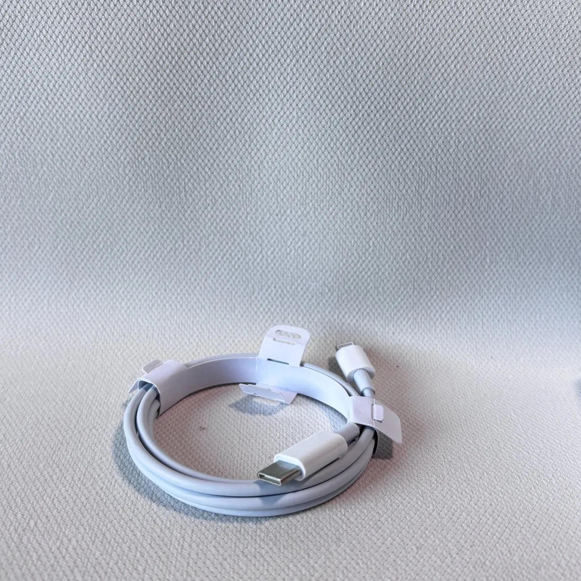 Кабель USB-C — Lightning 60W, 1 метр