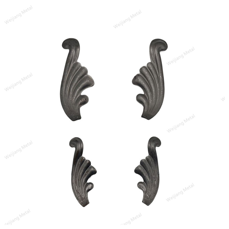 CE Certified Iron Leaf Art Garden Fence Outdoor Fence Metal Fence Decorative Crafts