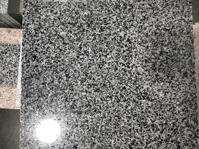 Cheap Chinese Granite Tile G654 Polished for Flooring and Stairs