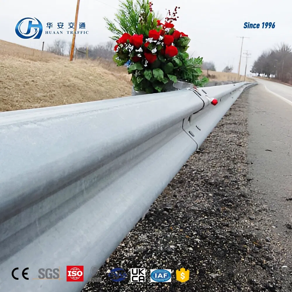 Thrie Beam Guardrails Galvanized Three Waves Road Safety Traffic Barrier Steel Hot DIP Galvanized Crash Barrier Aashto M180 En1317 Q235 Q355 Manufacturer