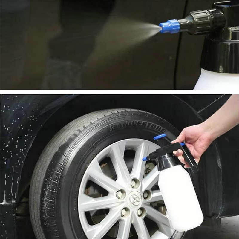 Manual Lawn Sprinkler Water Spray Bottle for Home Gardening