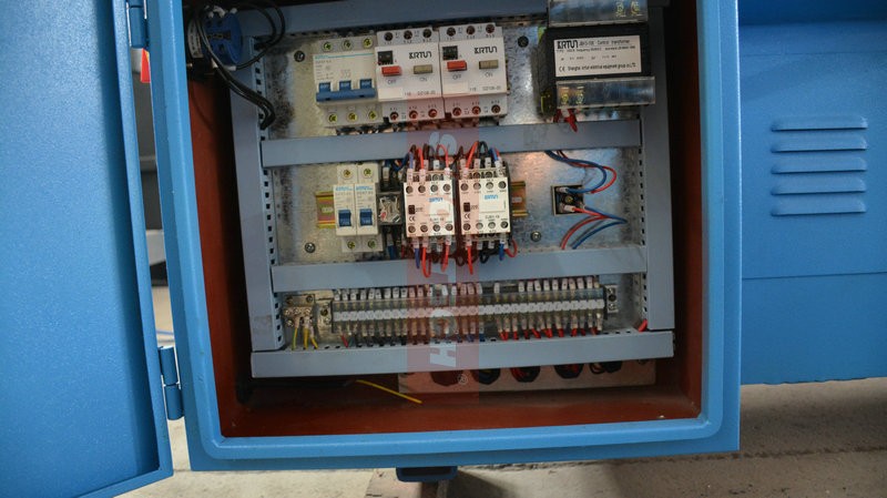 Ленточная пила универсальная GW4240