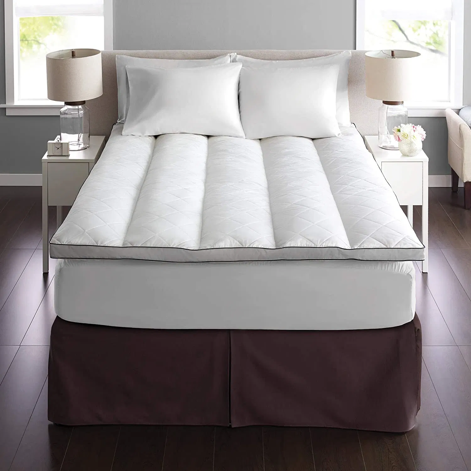 High Quality Soft Hotel Home Bed Mattress Pad Goose Down Feather Mattress Topper for Bedroom