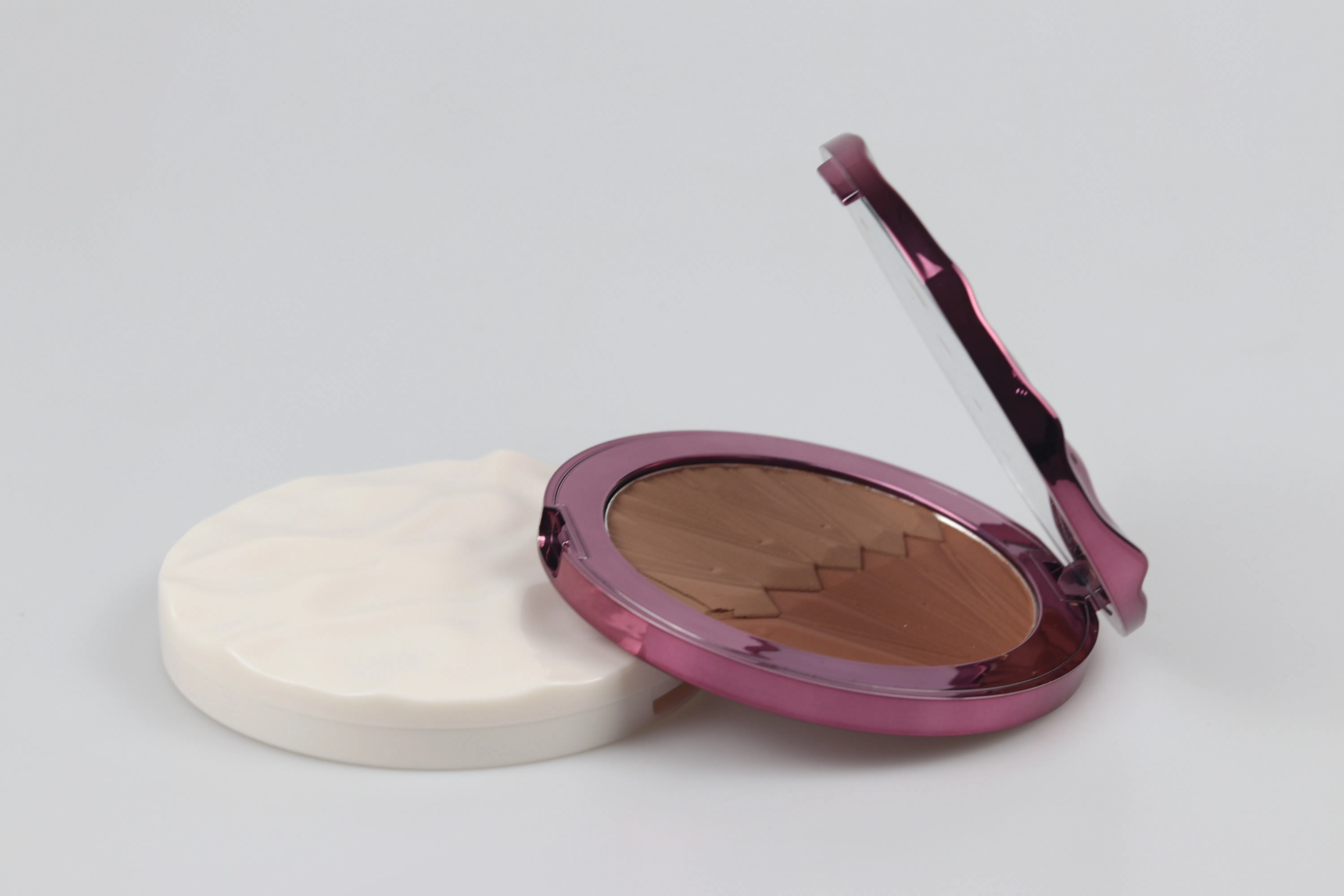 All-Natural Vegan Contour Powder for Radiant Skin Tones