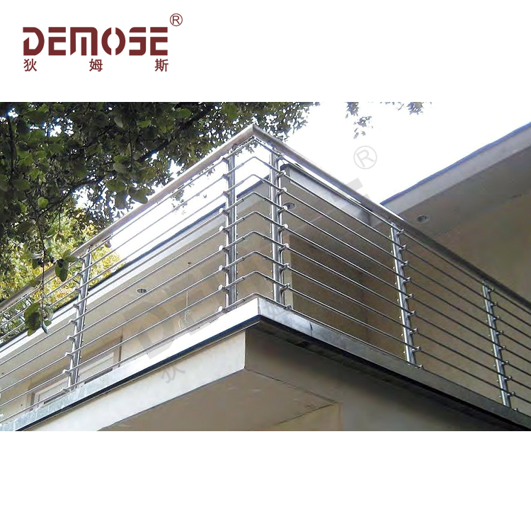 Exterior Ss 304 Railings with Polished Finish for Durable Outdoor Use