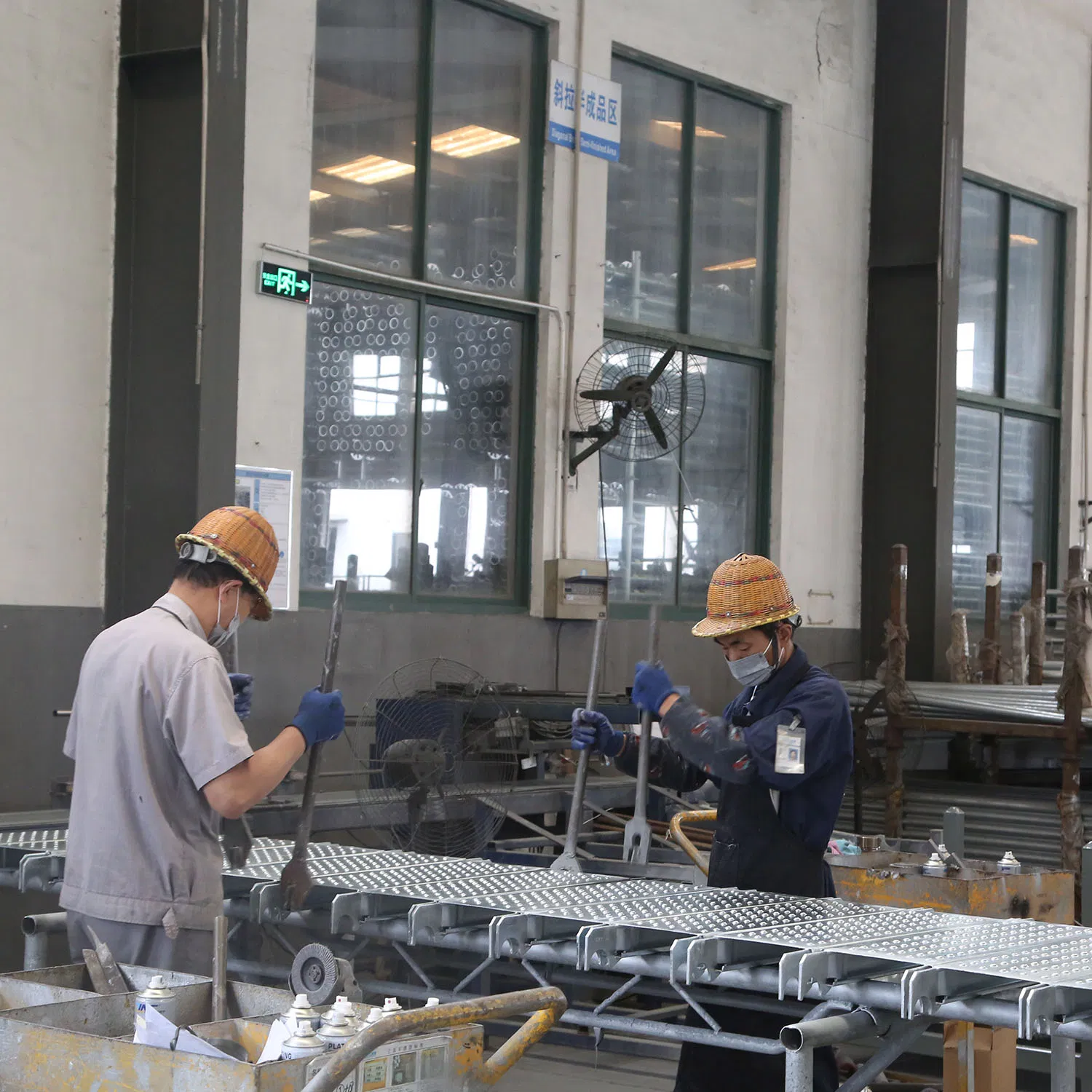 Safe Durable Layher Allround Scaffolding with SGS Certificate for Construction