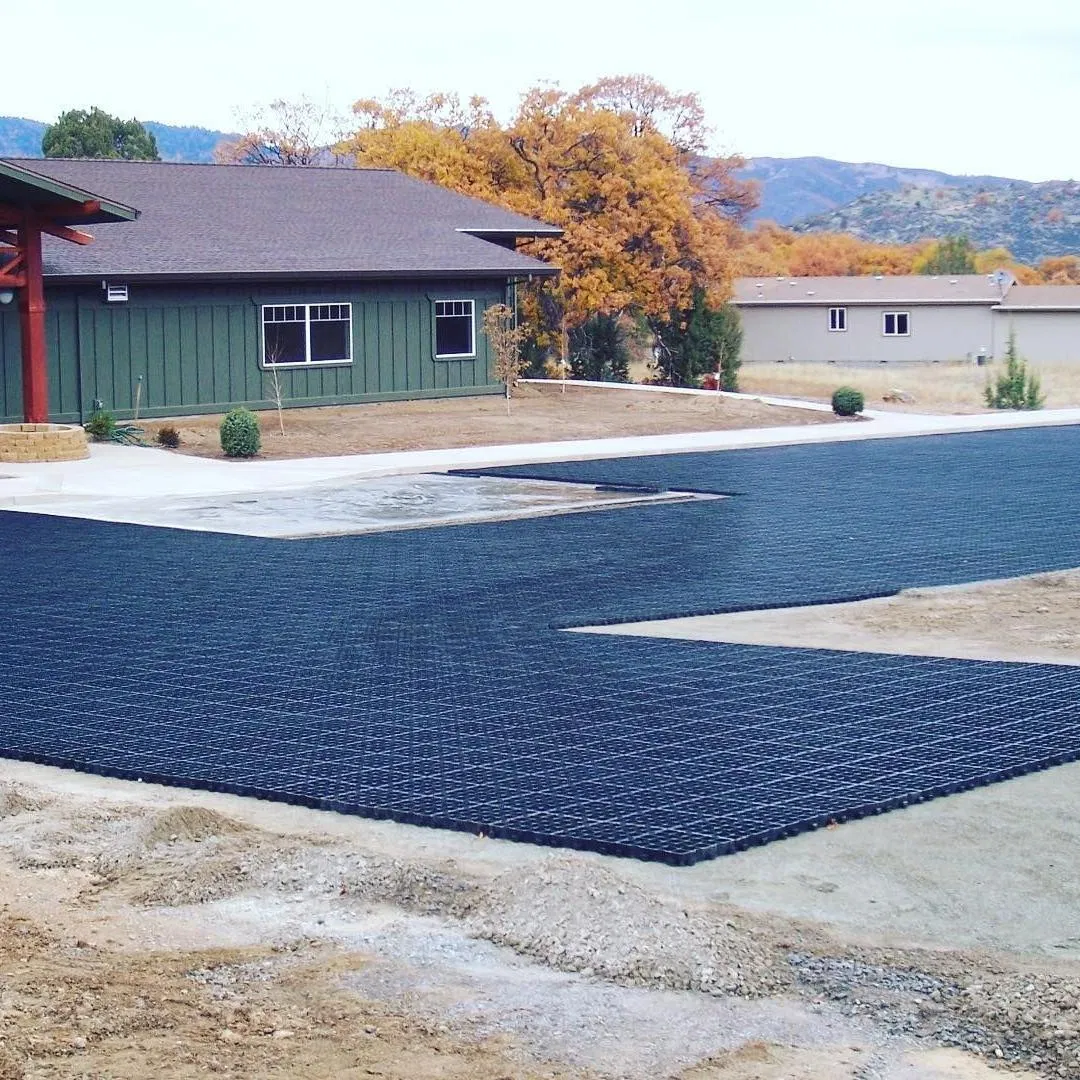 Plastic Gravel Stabilizer Grid Black Color Driveway Reinforcement System