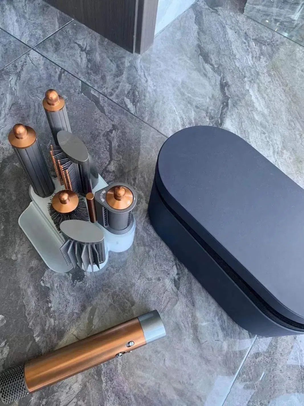 Professional Quality Airwraaap Hair Curler for Luxurious Long Locks