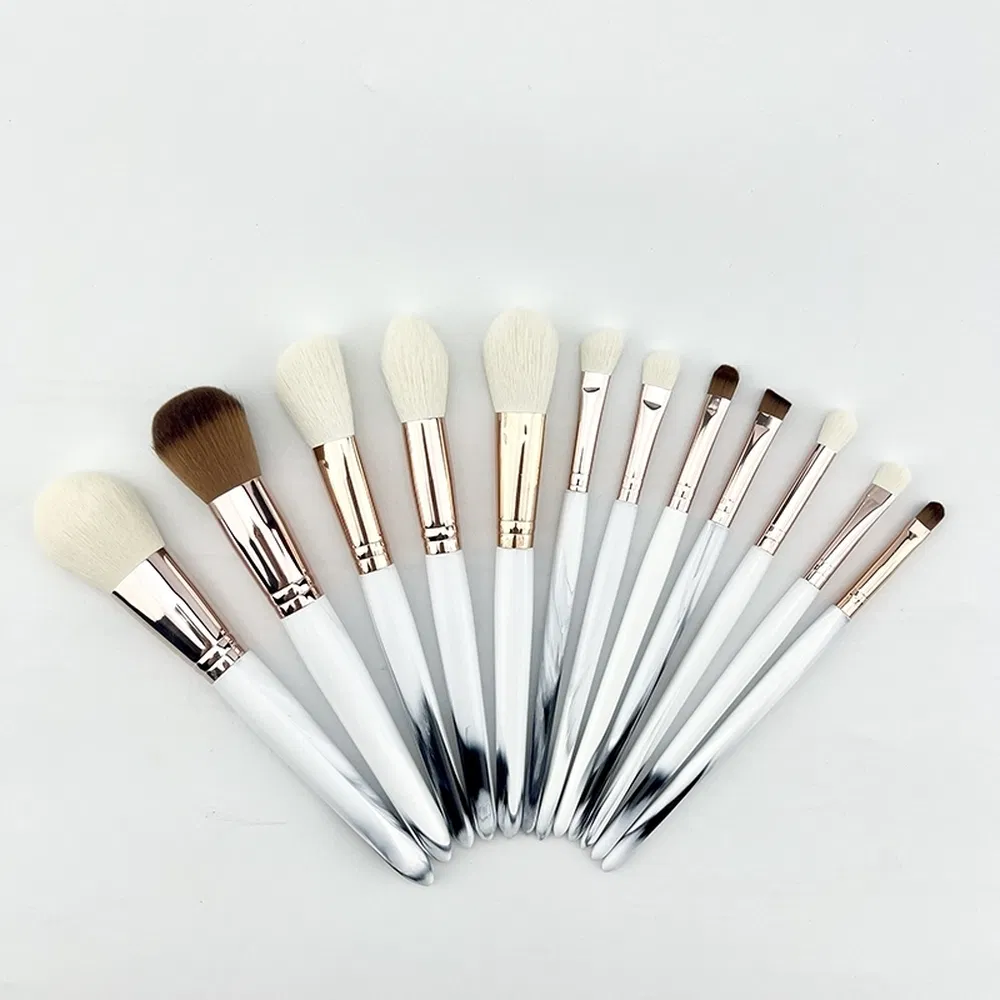 Red Cosmetic Brush Set Factory Professional Brush Shape Makeup Brush