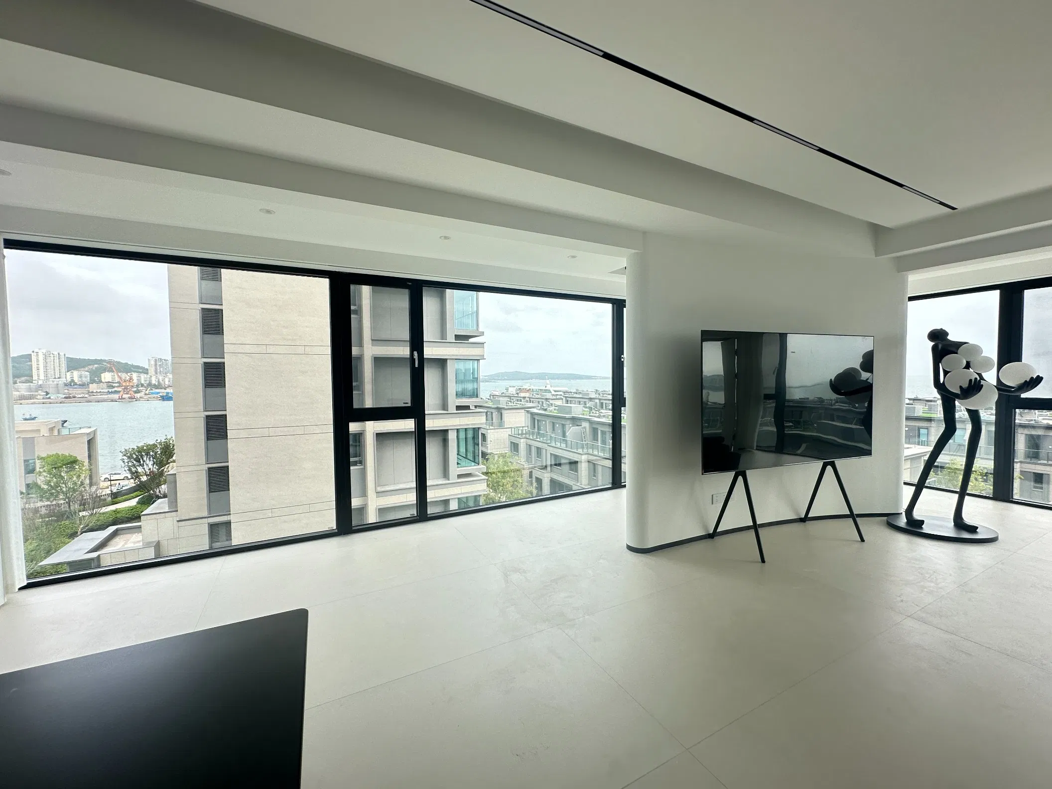 Aluminum Casement Narrow Frame Casement Awning Tilt and Turn Window for Patio Balcony