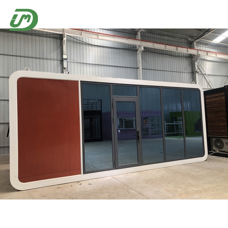 Homestay Prefabricated Space Modular Beach Hotel Apple Cabin for Living Working