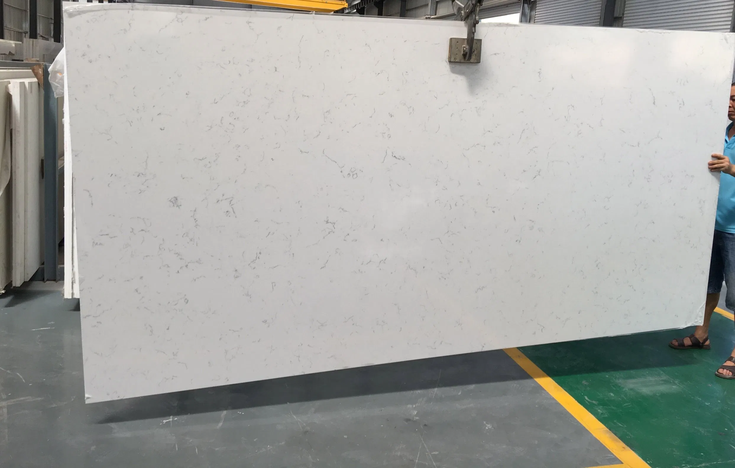 Light Vein Carrara Quartz Stone Slab for Countertops Bathroom Kitchen Wall