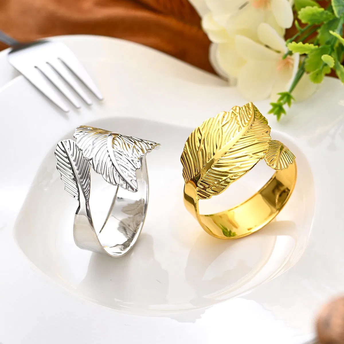 Leaf Metal Electroplated Napkin Ring Gold Napkin Buckle Table Decorations