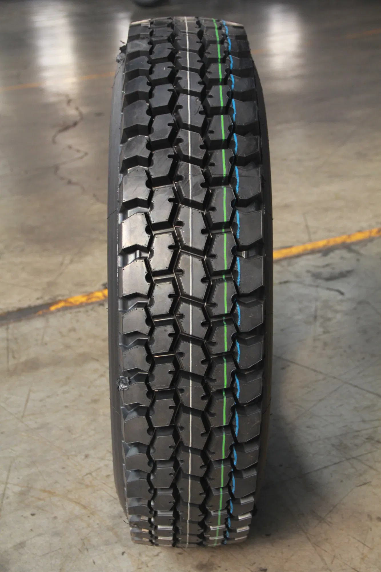 OTR Tyre 26.5-25 E4 для карьерного самосвала и погрузчика