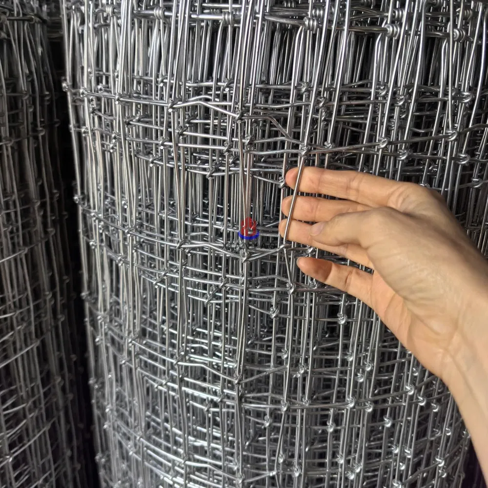 Iron Wire Mesh Fixed Knot Fence Agriculture Farm Field Livestock Fence Deer Cattle Horse Non-Climb Fencing Galvanized Grassland Fence