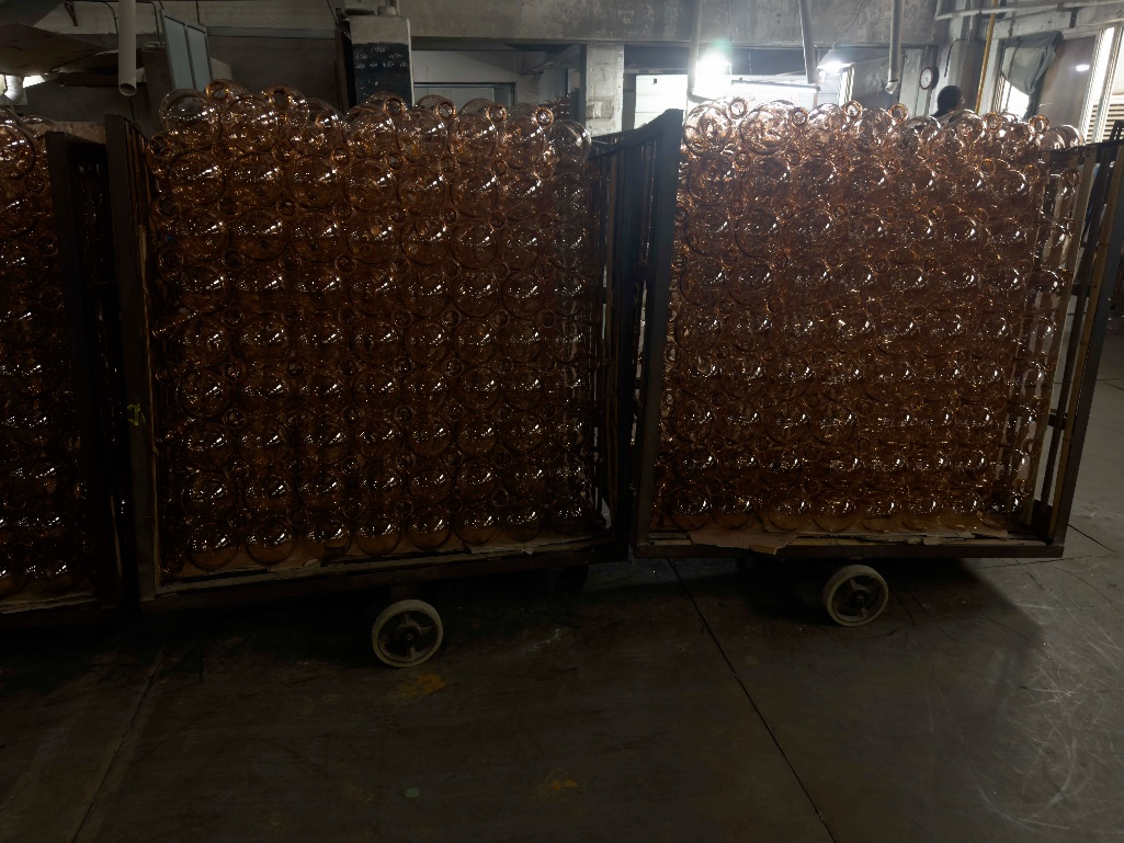 2024 High Quality Golden Color Glass Refill