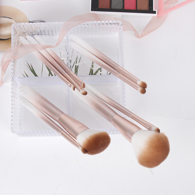 Light Pink Color Professional 9PCS Makeup Brushes Set Private Label Foundation Set