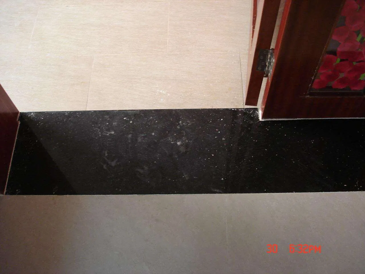 Natural Black Granite Flooring Border Design Granite Black Galaxy Slabs for Countertops