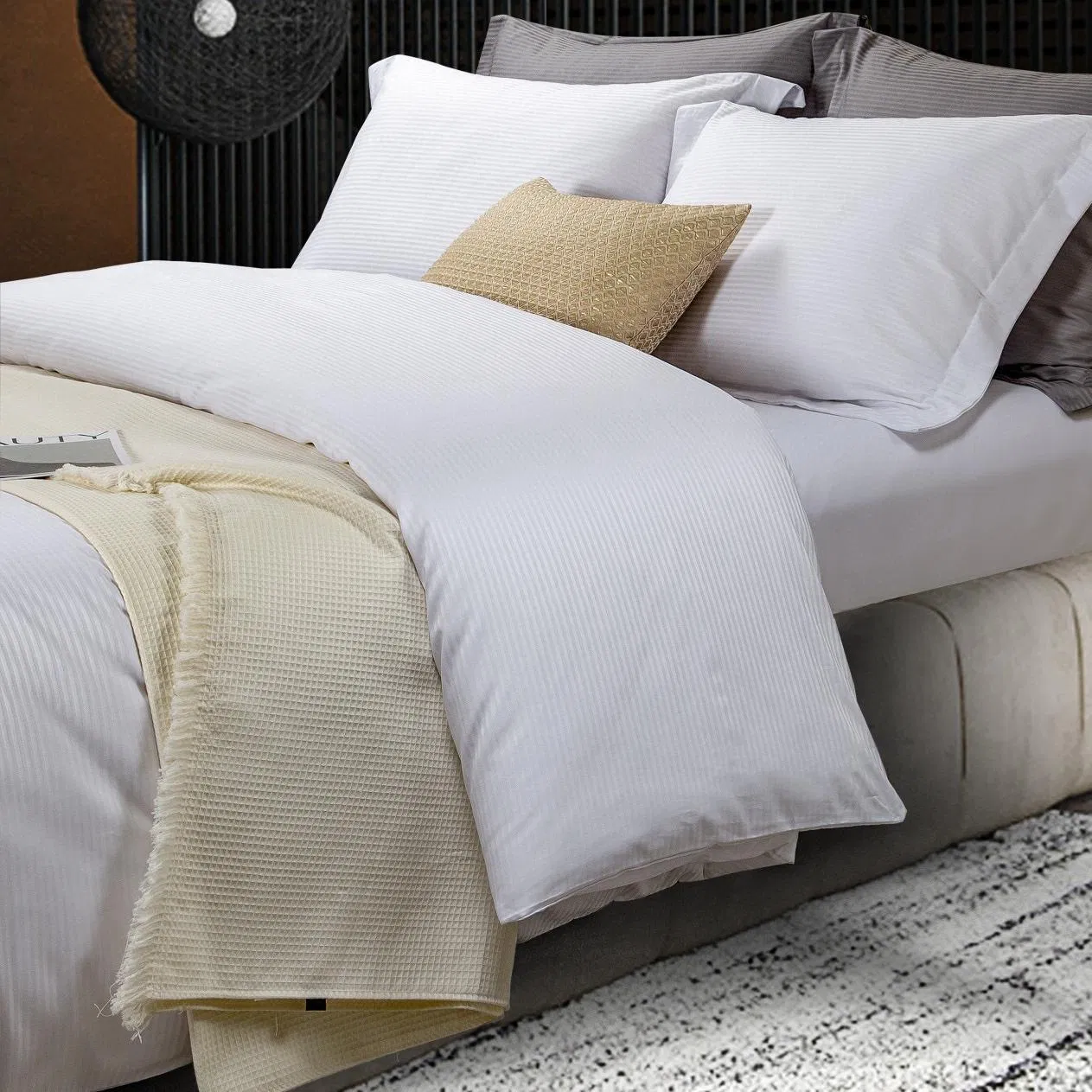 Long-Staple Cotton Home Hotel Textiles White Stripe Jacquard Duvet Quilt Cover Soft Bed Sheets Pillowcases 4PCS Bedding Set