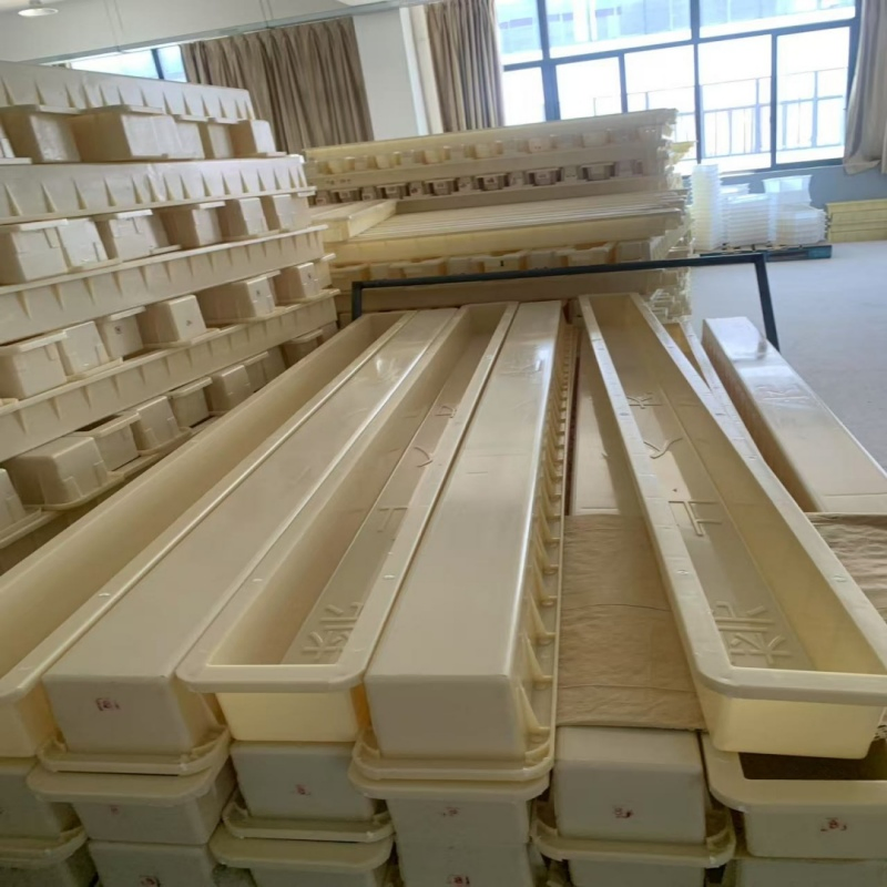 Concrete Plastic Injection Pillar Metal Mesh Column Mold