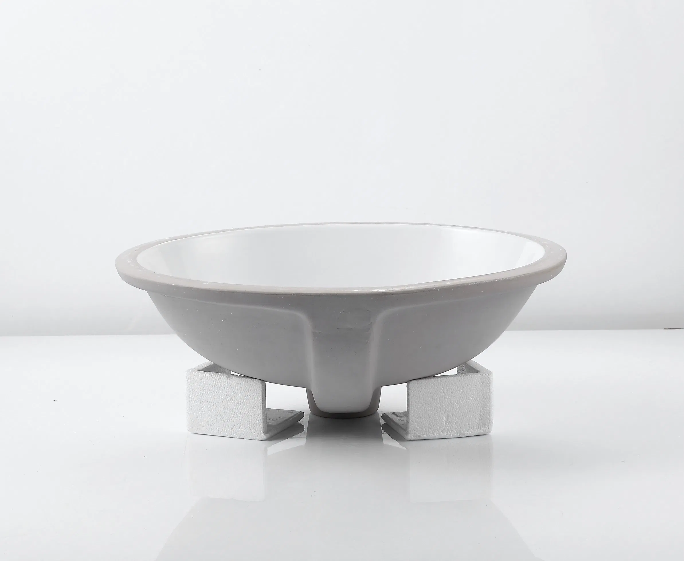 Chaozhou Above Counter Ceramic Washbasin, Above Counter Mounting Ceramic Wash Sinks