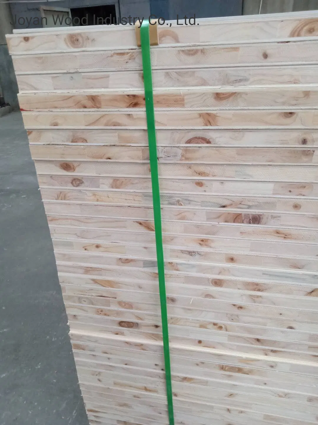 Embossed Melamined Block Board with Falcata Core/Poplar Core/Pine Wood Core