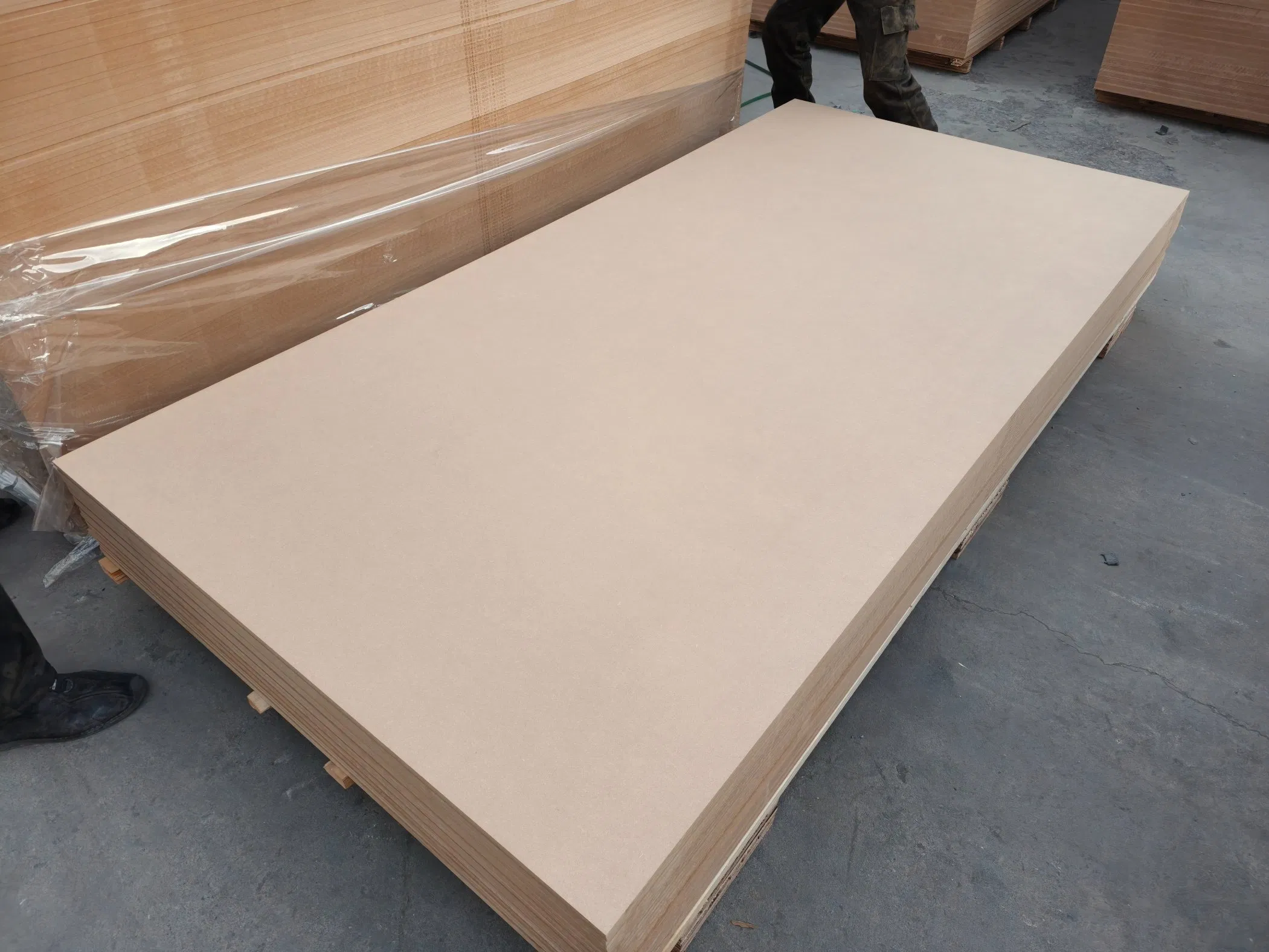 High Density Firberboard MDF Wood Board for Furniture