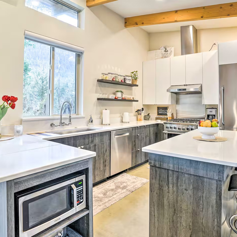 Modern Tiny House Prefab House Trailer Flat Pack Steel and Sandwich Panel Mobile Home for Hotel Use Modular Prefabricated House Prefabricated House