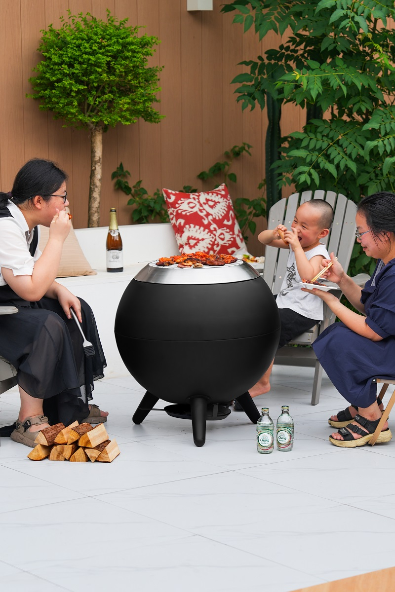 Large Smokeless Steel Outdoor Fire Pit - BBQ & Heating Stove for Courtyard, Camping