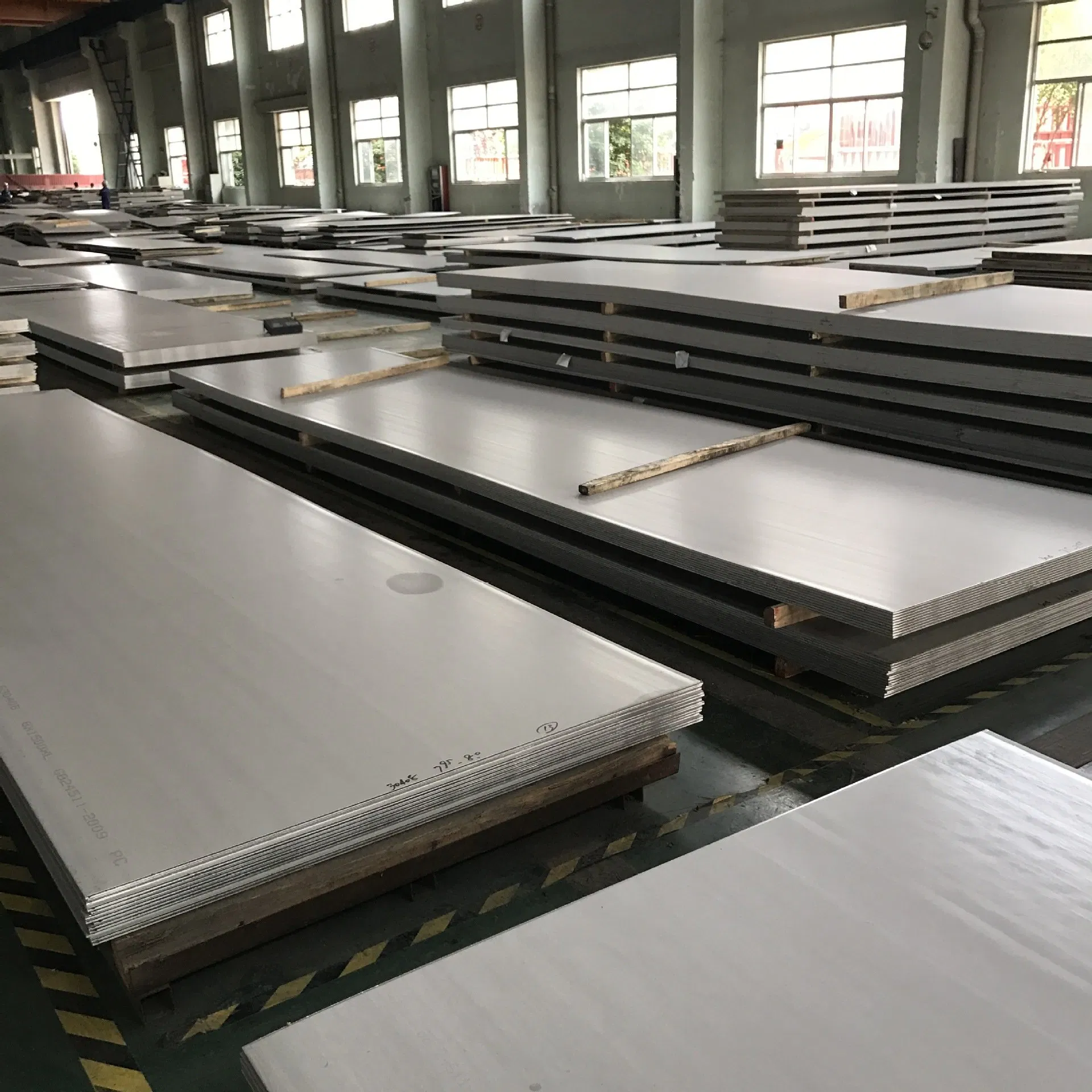 Bwg32 Bushan PPGI Building Material Color Coated Metal Roof Sheet Prepainted Galvanized Corrugated Steel Roofing Sheet in Ghana