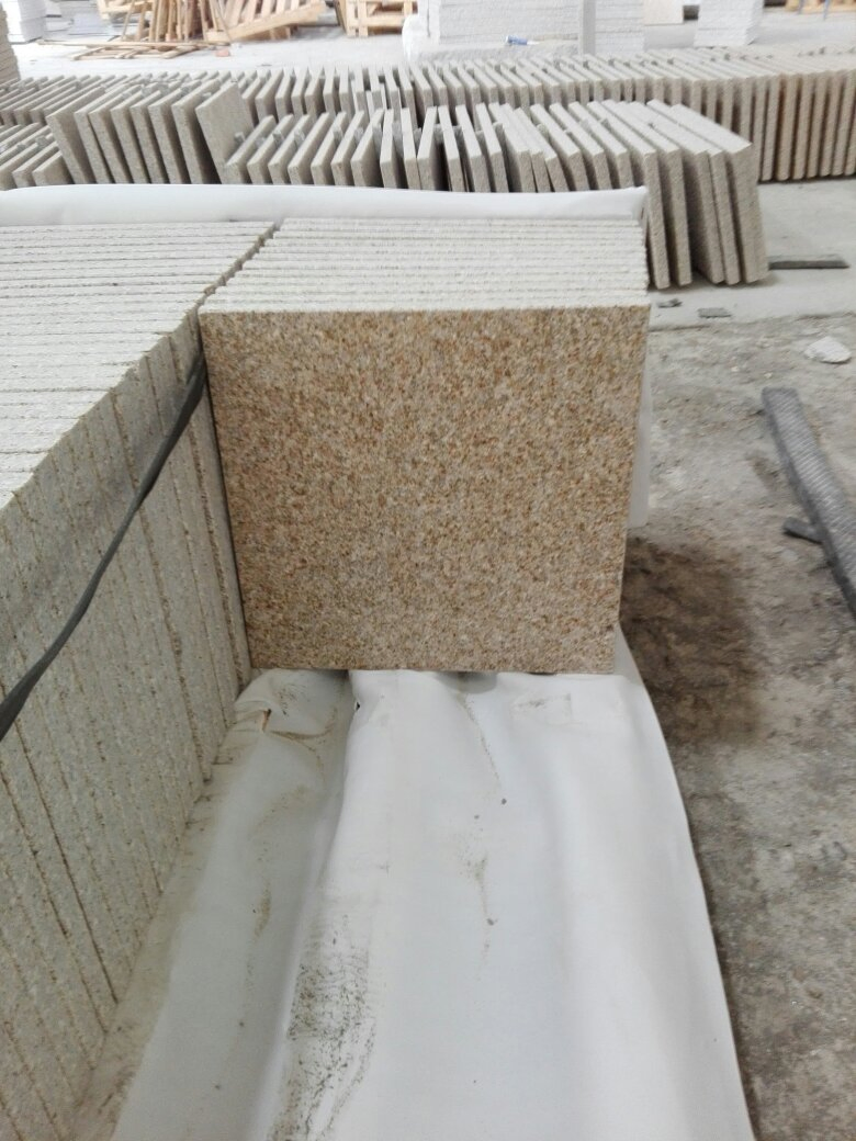 Cheap Chinese Natural Granite Tile G682 Floor Tile Paving Stone Best Choice