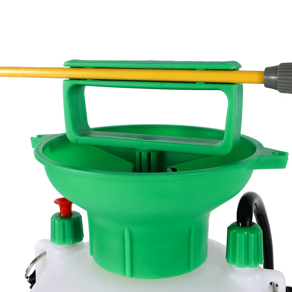Rainmaker 8L Agriculture Plastic Pesticide Pest Control Shoulder Pressure Irrigation Sprayer