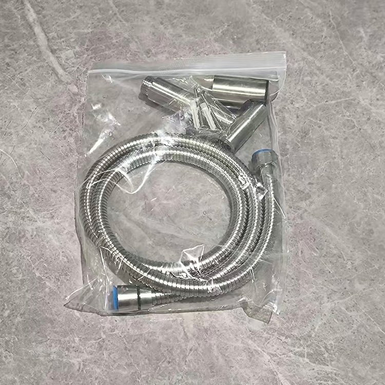 Портативный высоконапорный пистолет-распылитель для биде