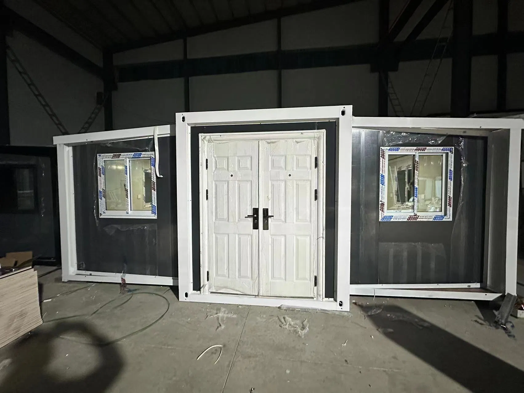 ISO Approved Villa Hotel Quick Build Prefabricated Expandable Container House